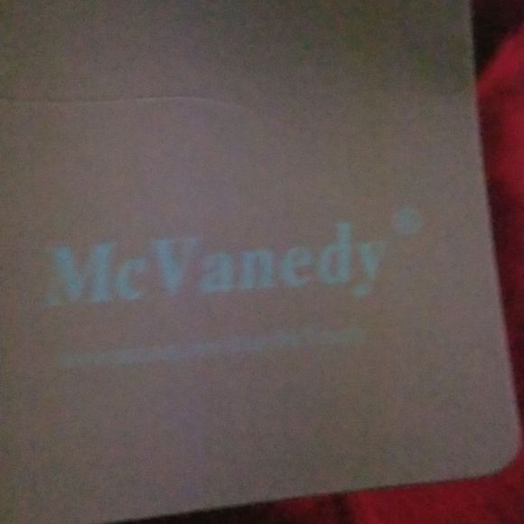 McVanedy Women's Long Sleeve V-Neck Button Front Red Knit Sweater New W/Tags Sm. - Picture 8 of 14